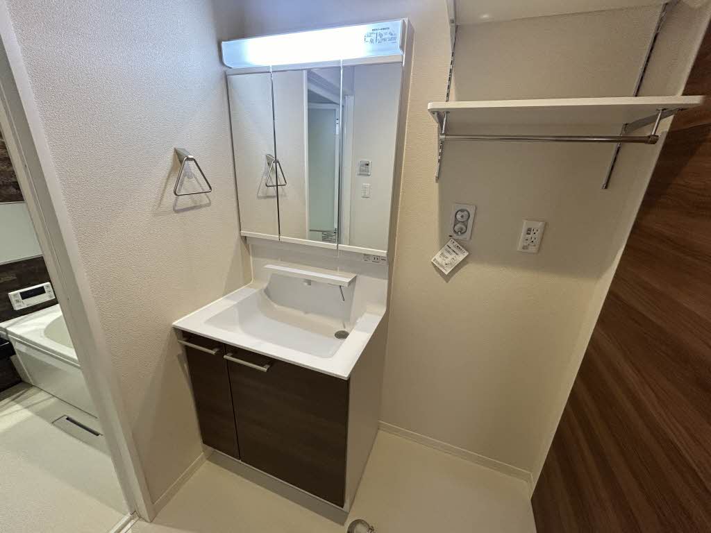 エクラシエ梅沢 0305号-6