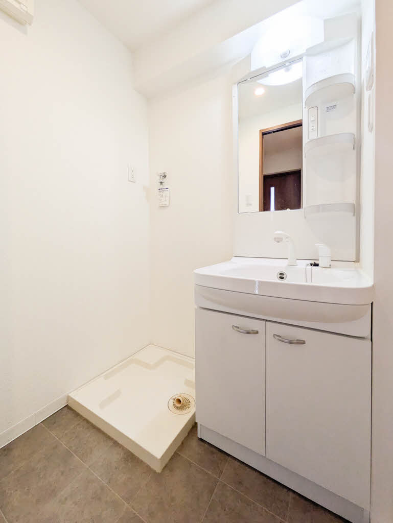 スカイコート阿由知通 0703号-9