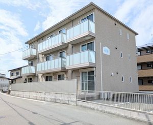 シャーメゾン小串 A0103号-1