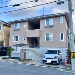 メゾン大町ヒルズＣ棟 0201号-1