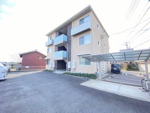 シャーメゾン高松西 101号-1