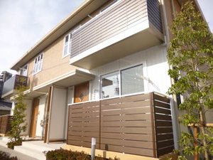 シュ・フルーク　Ａ棟 A0102号-1