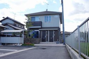 アンビエラ　Ｂ棟 B0205号-1