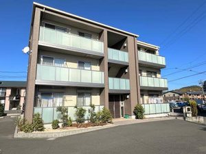 シャーメゾン　グローリー