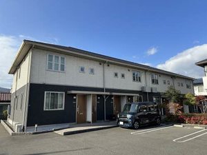 ガーデンズ多治米　Ａ棟 A203号-1