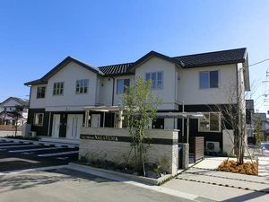 シャーメゾン中久万