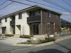 シャーメゾン華城 A0103号-1