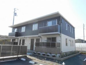 リッシュガーデン中沢　Ｂ棟