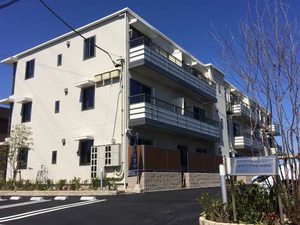 グランドベレオ田宮 303号-1