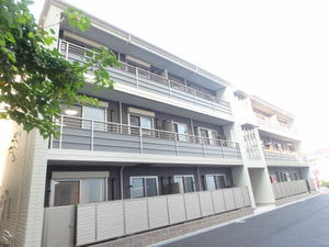 ベレオ亀岡 102号-1