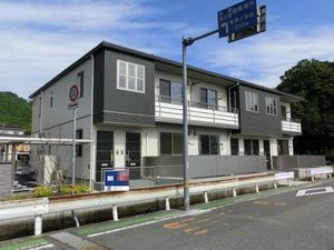 シャーメゾン泉