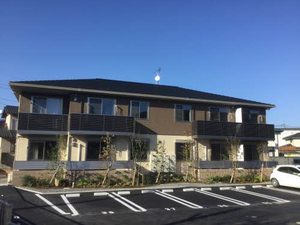 シャーメゾン上河原　Ｂ棟