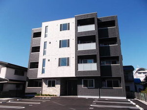 シャーメゾンエルモーソ