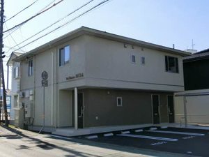 シャーメゾン　モア