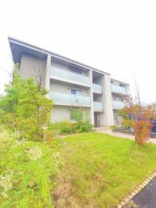 シャーメゾン宇多津　Ｃ棟 105号-1