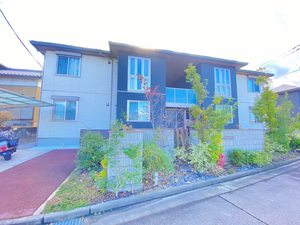 ヴィアファーレ津森 102号-1