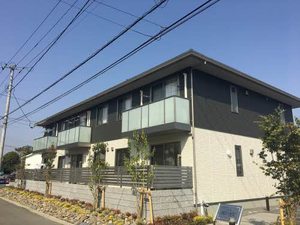 シャーメゾンＭＩ－ＮＥ（ミーネ）