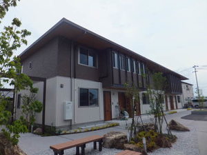 シャーメゾン　ルポール　西野