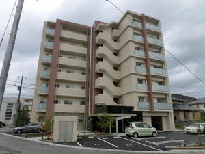 エスト　クローネ A0601号-1