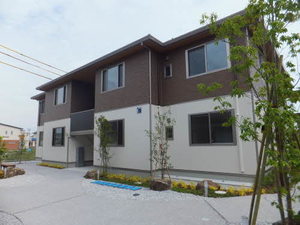 シャーメゾン　ルポール　西野