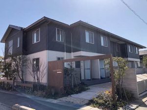 ガーデンズ白枝　Ａ棟