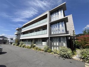 シャーメゾンアルタミラ府中