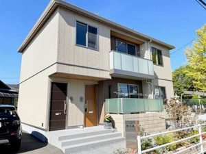 シャーメゾン東川原