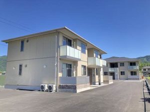 プロヌーブ三加茂　Ａ棟