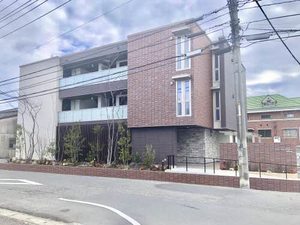 ヴィラ　シャテーニュ