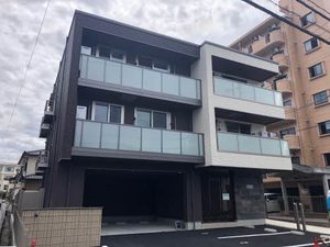 シャーメゾン　キャットテラス　西原