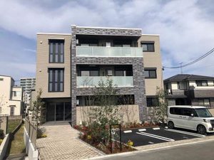 サニーイースト