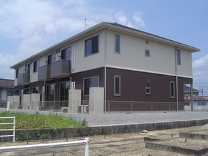 シャーメゾン坪生南 A202号-1