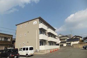 シャーメゾン東本町