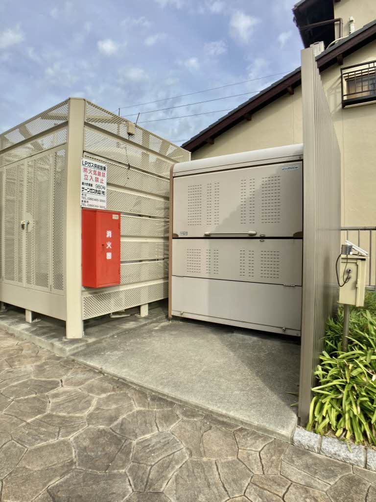 アントゥール A棟 A0302号-14