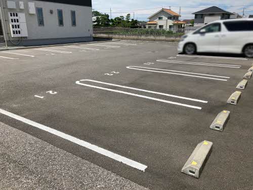 シャーメゾンエミネンス A棟 A0105号-3