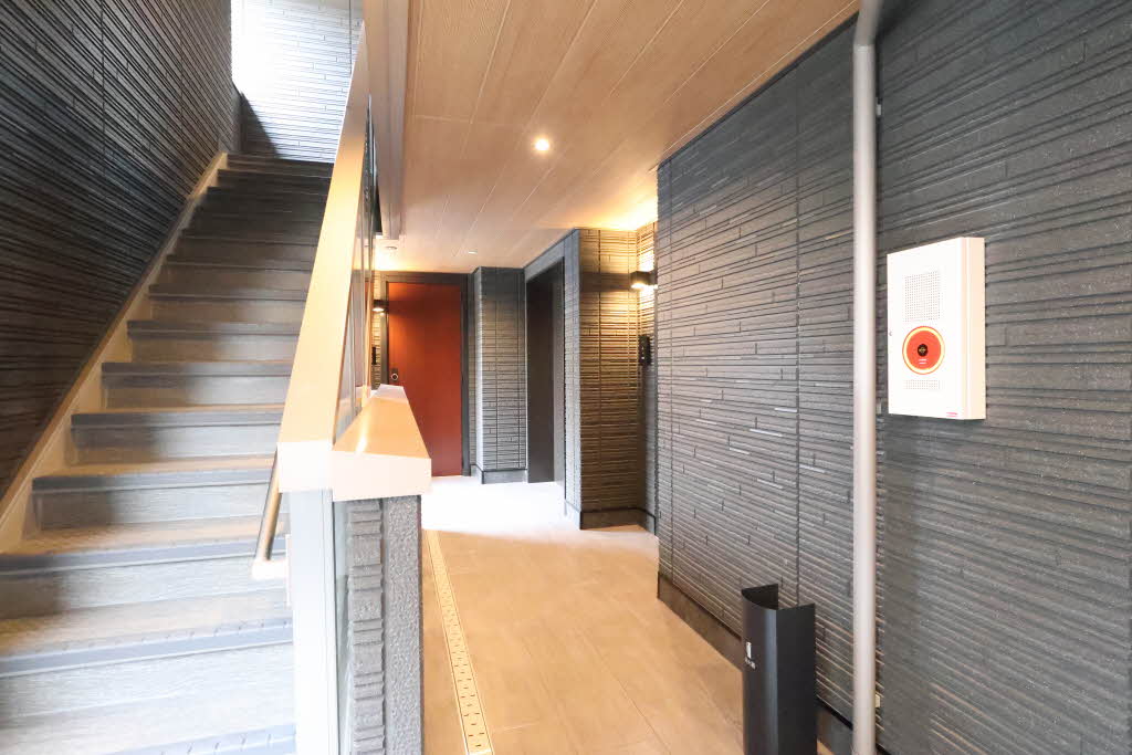 Crest Palace A0202号-13