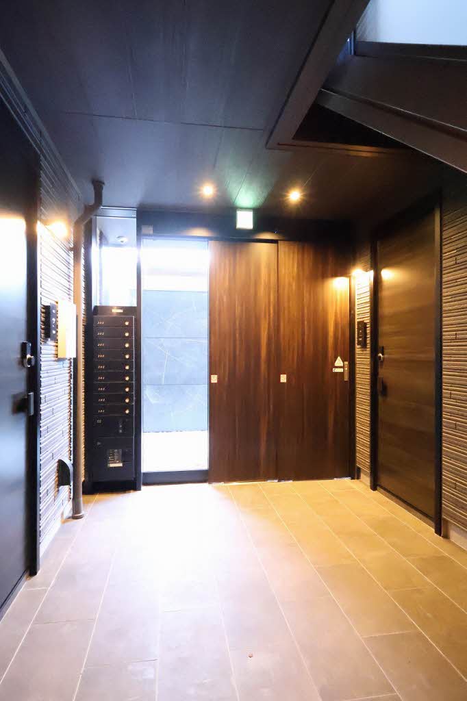 メゾンドノアール A0301号-13