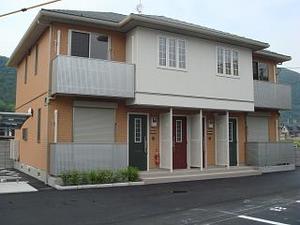 ラ・フォーレ三洸　弐番館