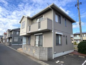 メゾンエストマルス　Ｂ棟 B0102号-1