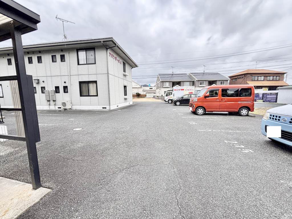 アバンサール　Ｂ棟 B0203号-15