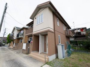 ウィングス緑井　Ｅ棟 B0101号-1