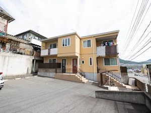 Ｂｅｌｌ　Ｃｏｕｒｔ A0101号-1