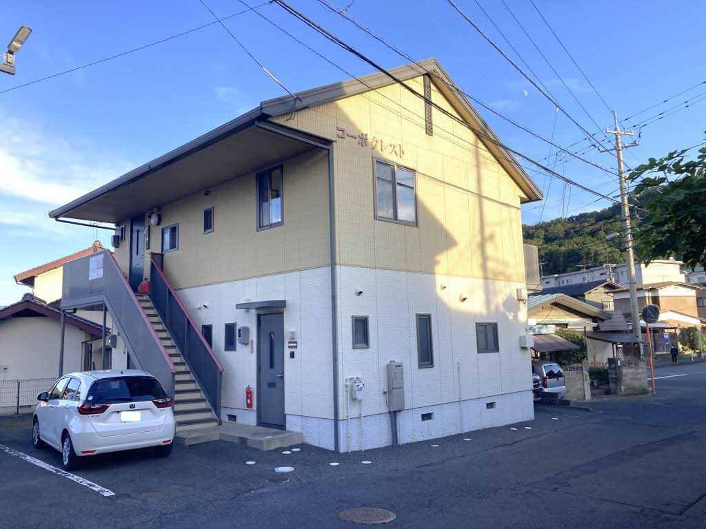 コーポクレスト