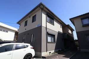 レーヴィンス　Ｈ＆Ｔ