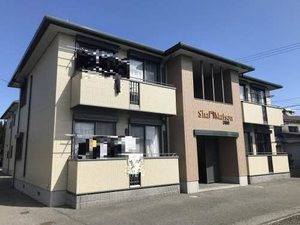 シャーメゾン八万　２番館