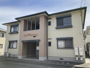シャーメゾン八万　３番館