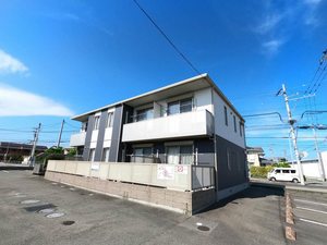 シャーメゾンラフィーネ　一番館