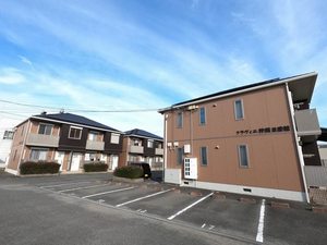 クラヴィエ沖洲　Ⅲ番館 C0206号-1