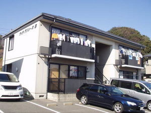 ヴィラ　グリシーヌ　Ｂ棟