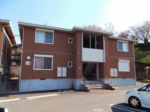 シャーメゾン楠乃　参番館